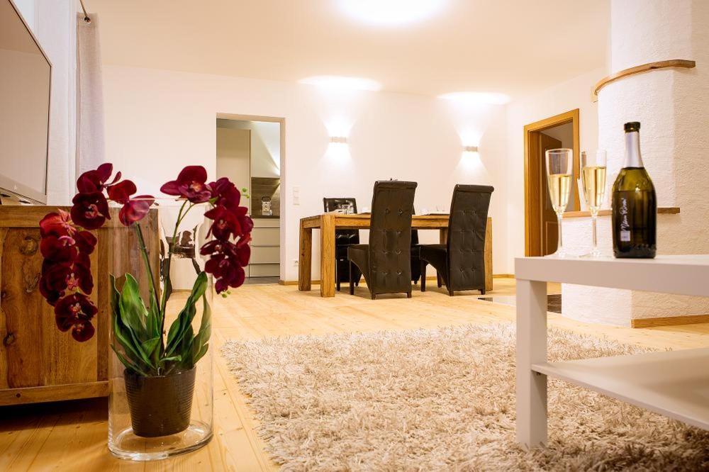 מונדסי Apartment Schafbergblick Mit Balkon Id 8607747 Und Apartment Himmelspforte Mit Balkon Id 8607779 מראה חיצוני תמונה
